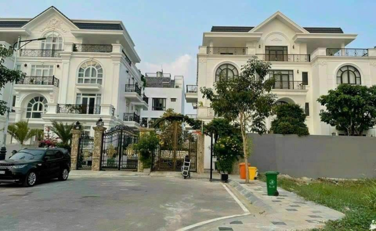 [Tp. THỦ ĐỨC] B&aacute;n biệt thự ho&agrave;n thiện x&acirc;y th&ocirc; tại dự &aacute;n S&agrave;i G&ograve;n Mystery Villa